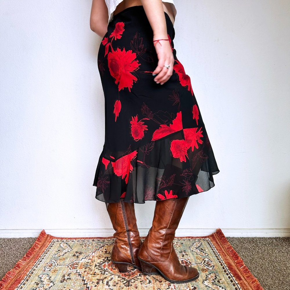 Women's Low Rise Flare Skirt